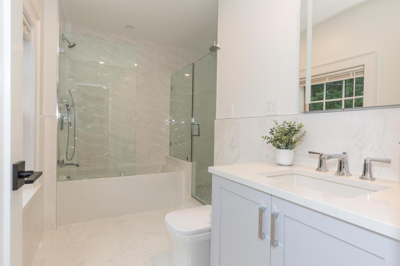Вилла Luxury Oceanfront Bayside Jewel Куинси Экстерьер фото